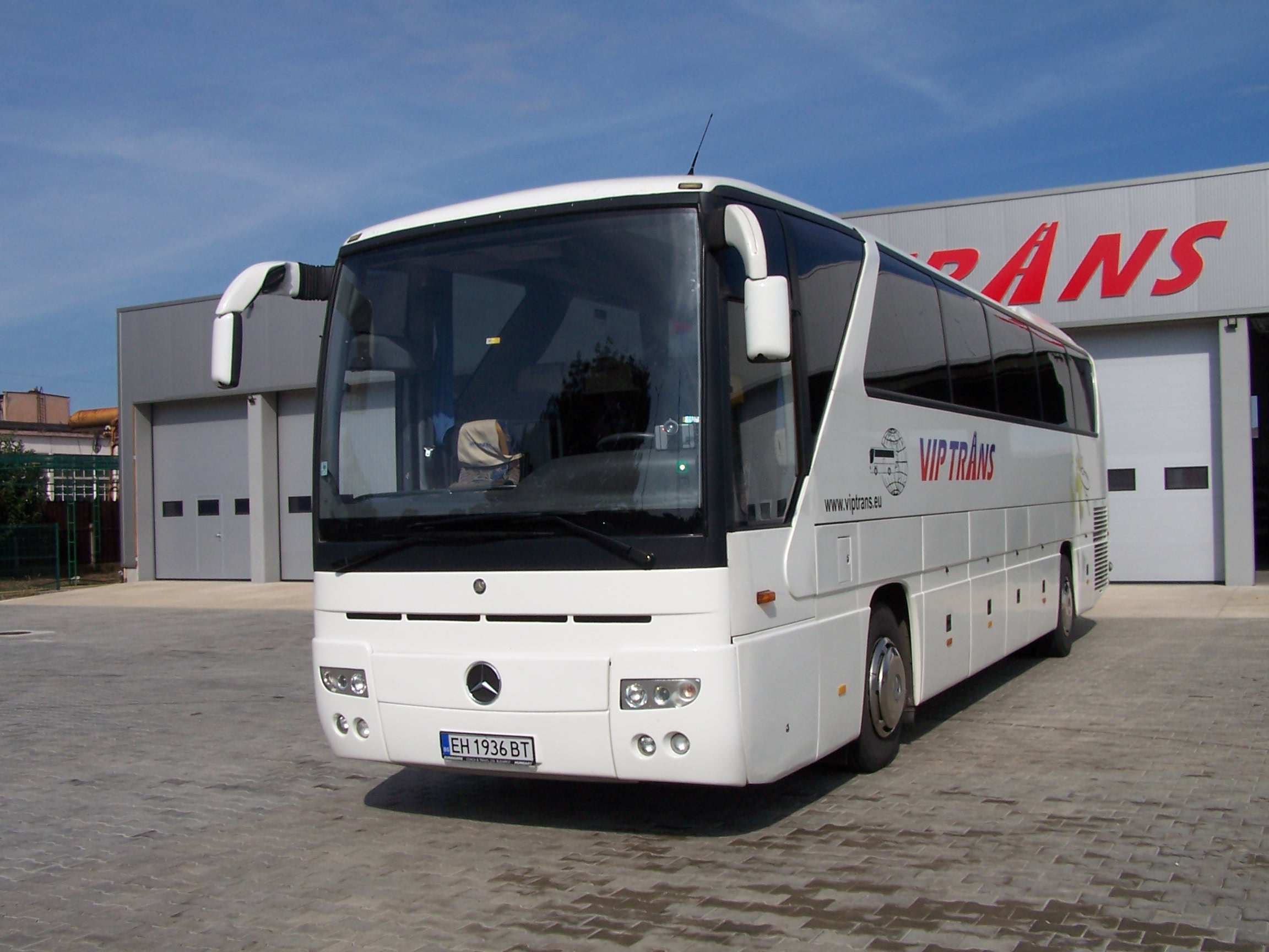 Mercedes Tourismo — 54 места, 2004 г.
