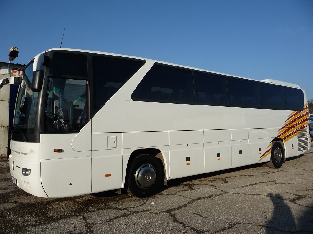 Mercedes Tourismo — 54 места, 2004 г.